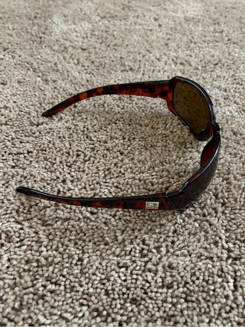 SUNCLOUD stylish tortoiseshell